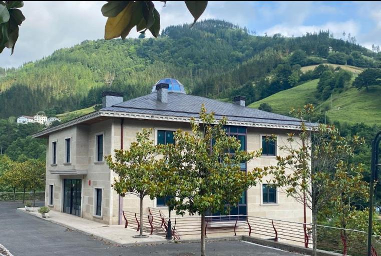 Hotel Asador Arriarte Éibar Екстериор снимка